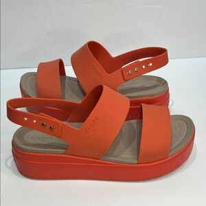 CROCS Brooklyn Women's  Platform Sandals
